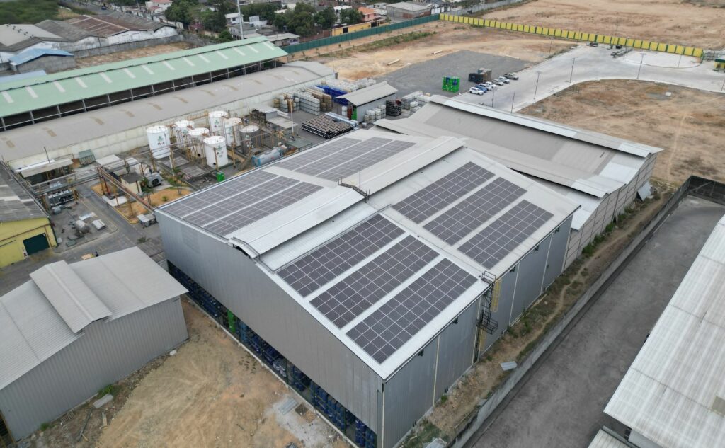 La empresa Agripac cuenta con 351 paneles en su planta Laquinsa, que permitirán cubrir más del 90% de la demanda energética de estas instalaciones.
