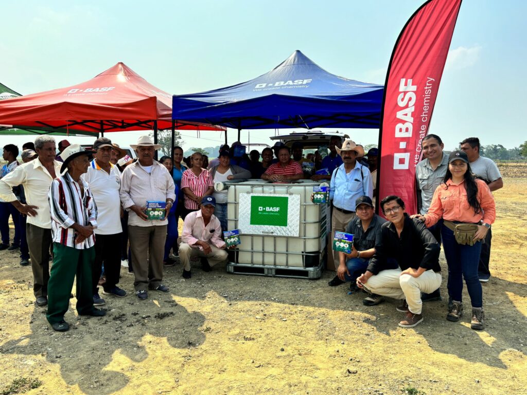 La empresa BASF y el Municipio de Daule realizaron un día de campo para brindar conocimientos técnicos y prácticos a agricultores.